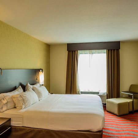 Holiday Inn Express And Suites - Bradford By Ihg Ngoại thất bức ảnh