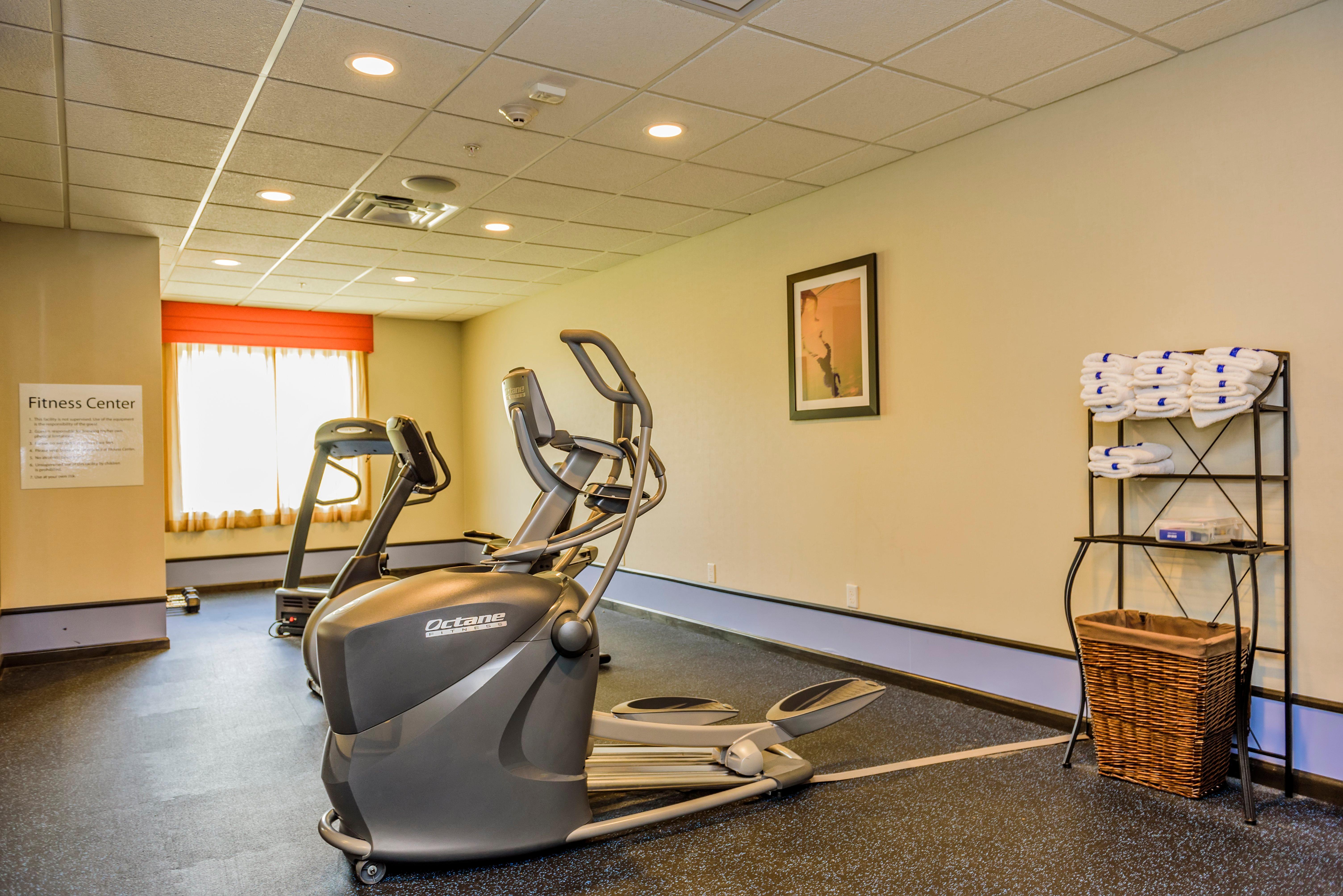 Holiday Inn Express And Suites - Bradford By Ihg Ngoại thất bức ảnh