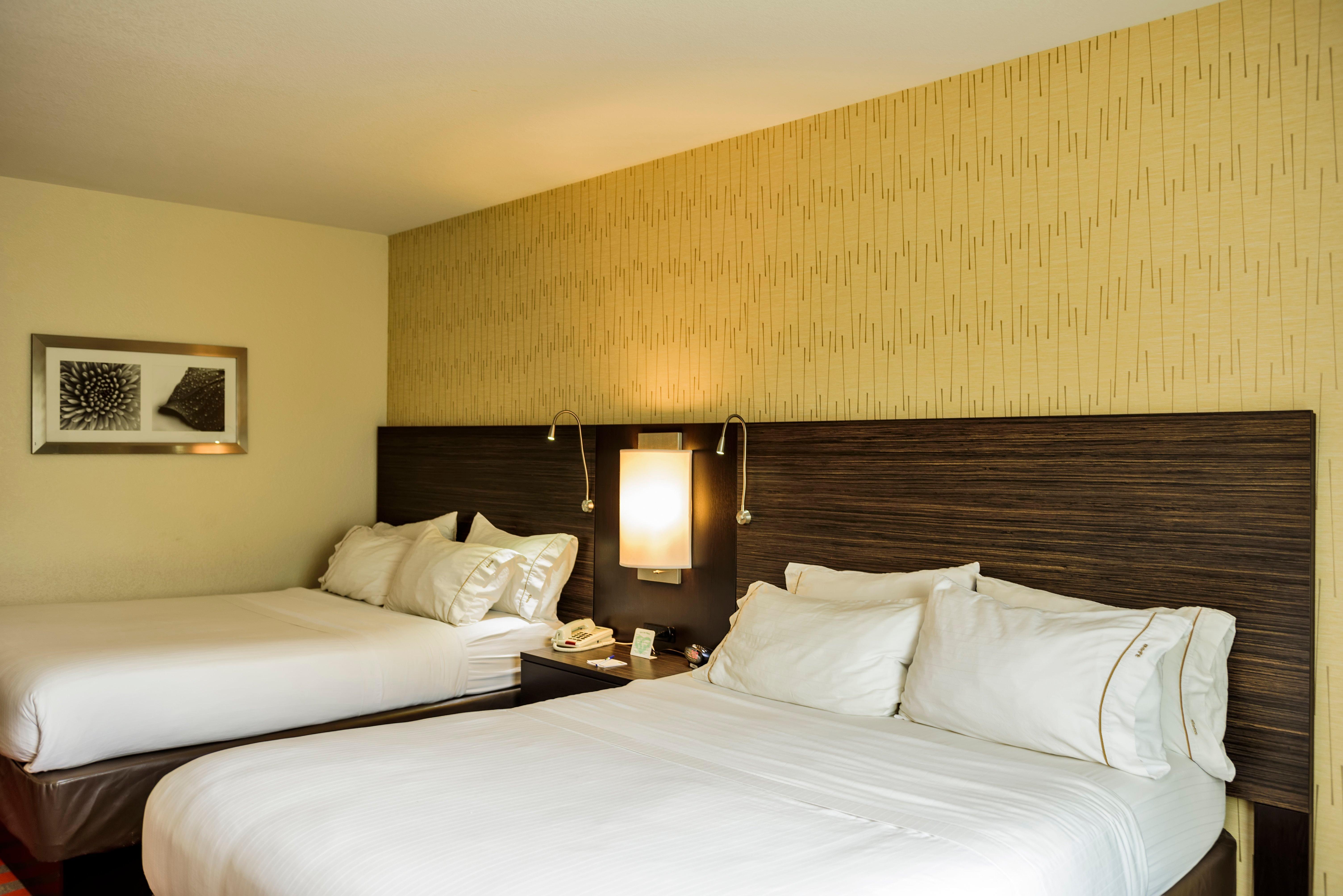 Holiday Inn Express And Suites - Bradford By Ihg Ngoại thất bức ảnh